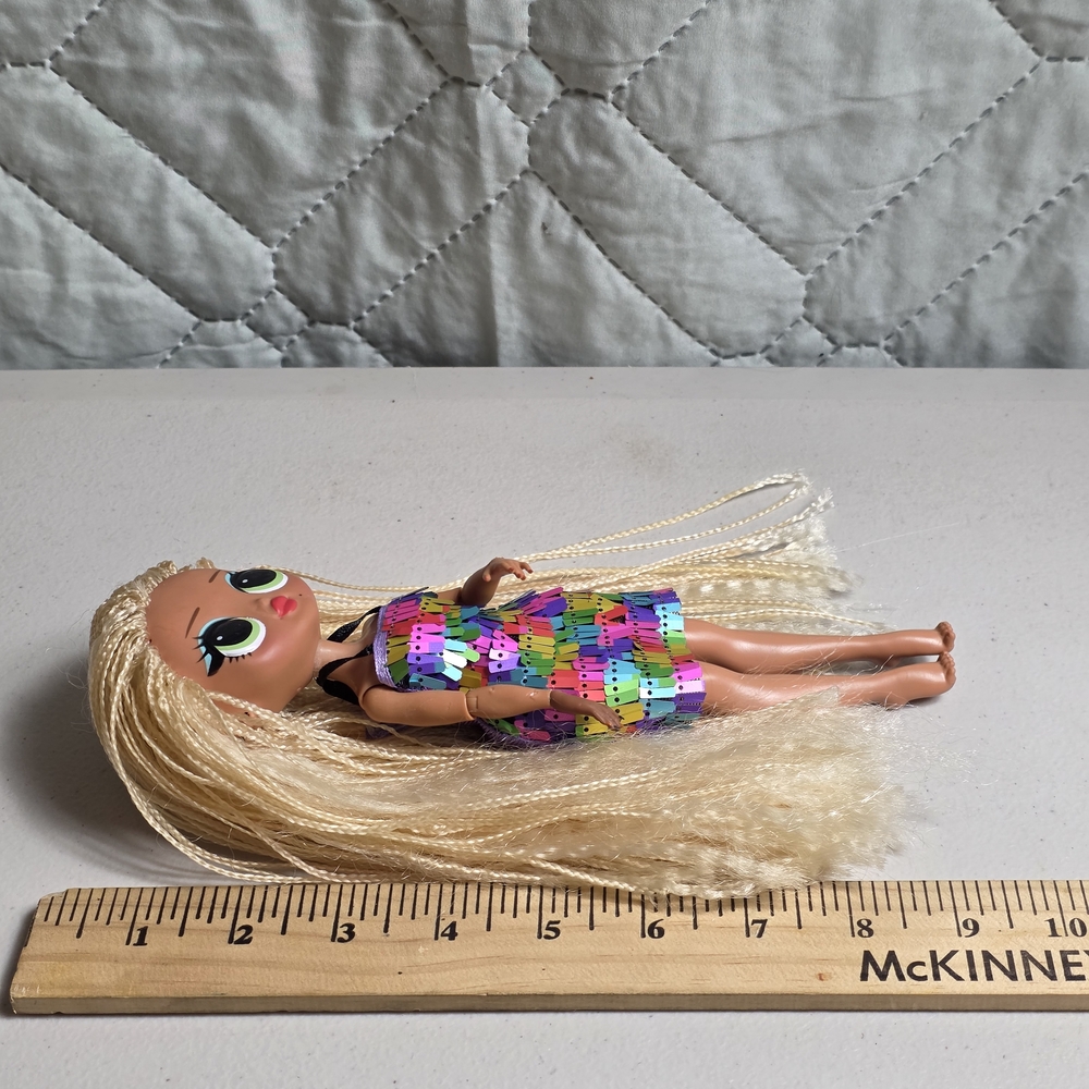 LOL Surprise OMG Series 1 Swag 10" Fashion Doll Loose No Box Blonde Dreads - Picture 8 of 9